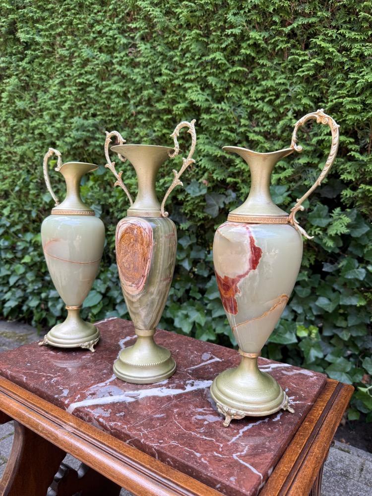 Vintage Vase set